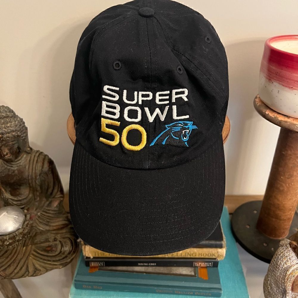 47’ Super Bowl 50 Carolina Panthers men’s adjustable hat.